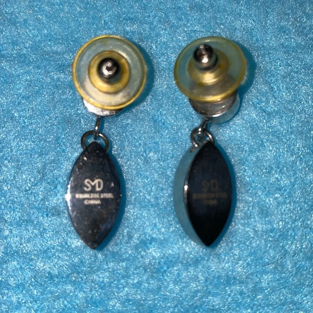 S MICHAEL DESIGN signed vintage stainless steel marquis cut crystal drop pierced